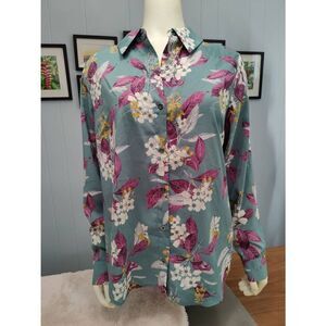 Motto Stretchy Chiffon Button Down Blouse